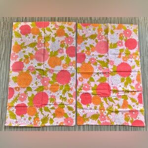 Vintage 60's Pink Mod Floral Flower Power Pillowcases NOS